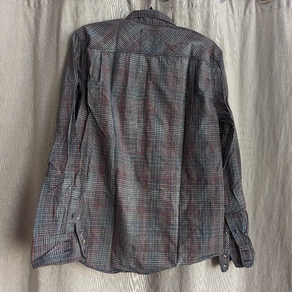 Men's Checkered Button Up - Picture 4 of 9